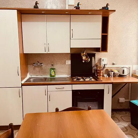 Nocleg ze śniadaniem Mh Genua