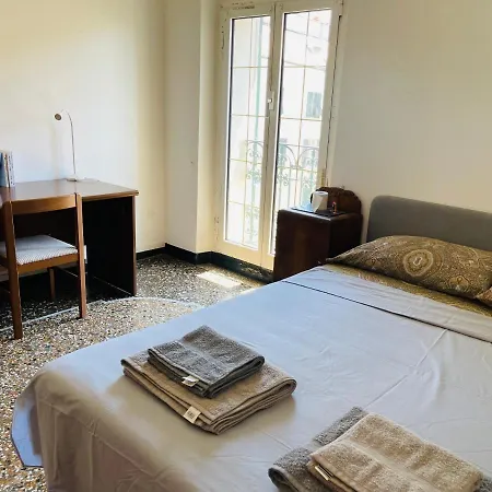 Oda ve Kahvaltı Mh *